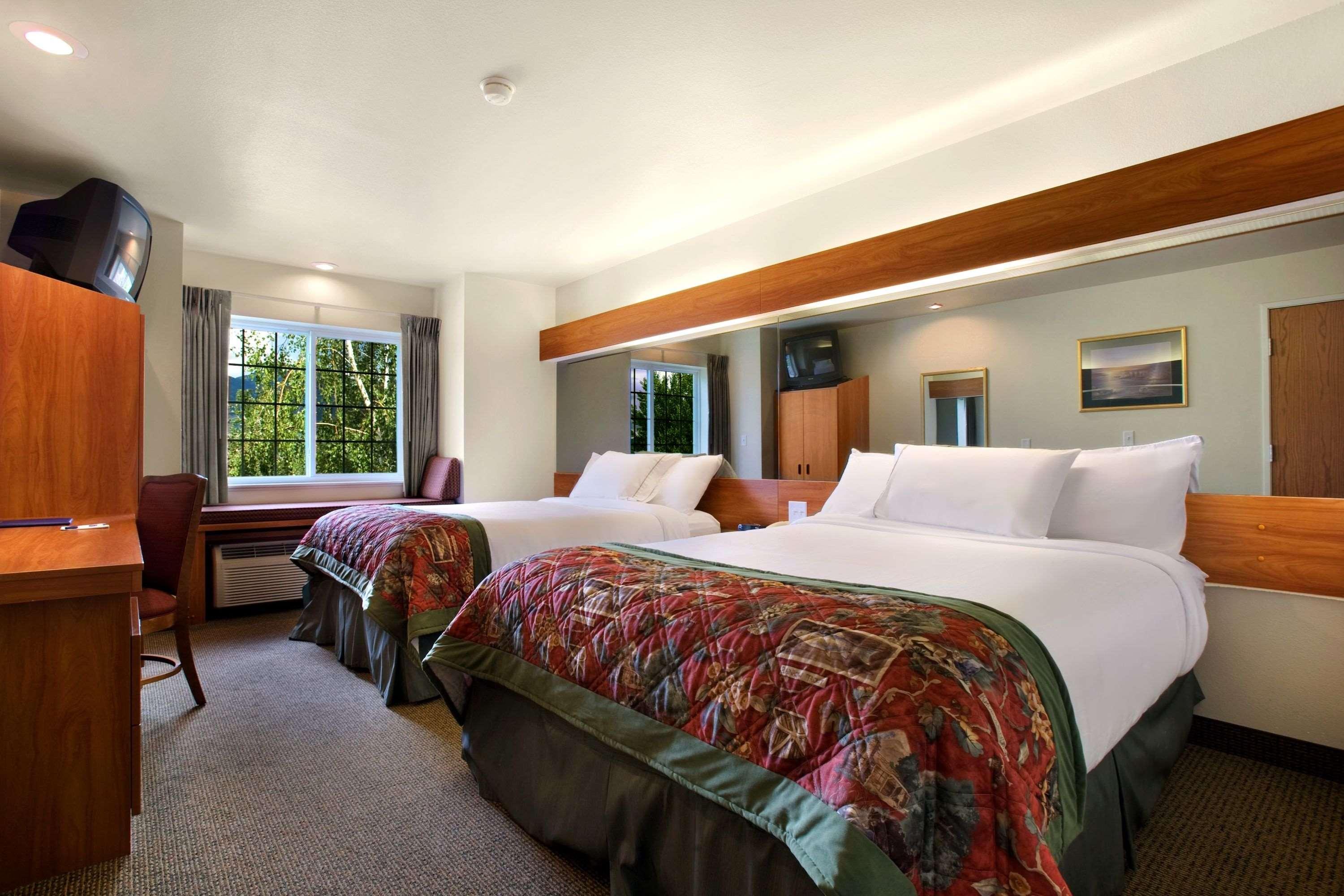 Microtel & By Wyndham Hotel Bozeman