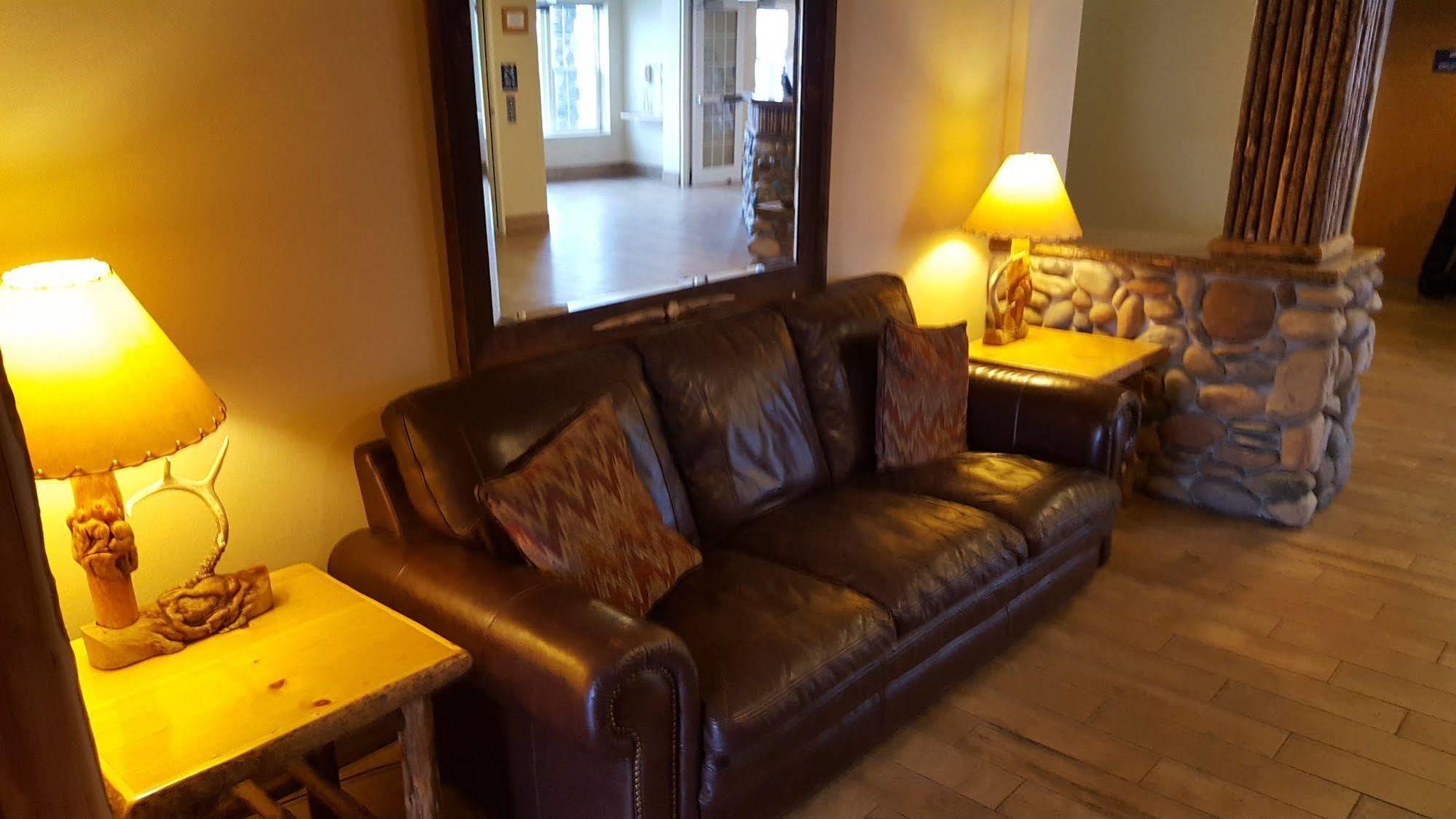 Microtel & By Wyndham 2*