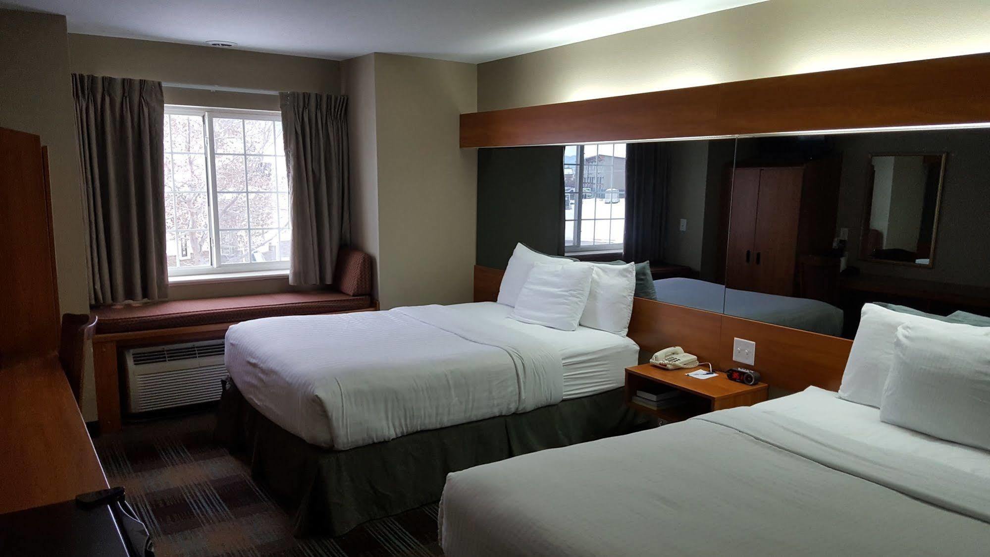 Microtel & By Wyndham 2*