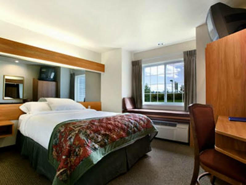 Microtel & By Wyndham